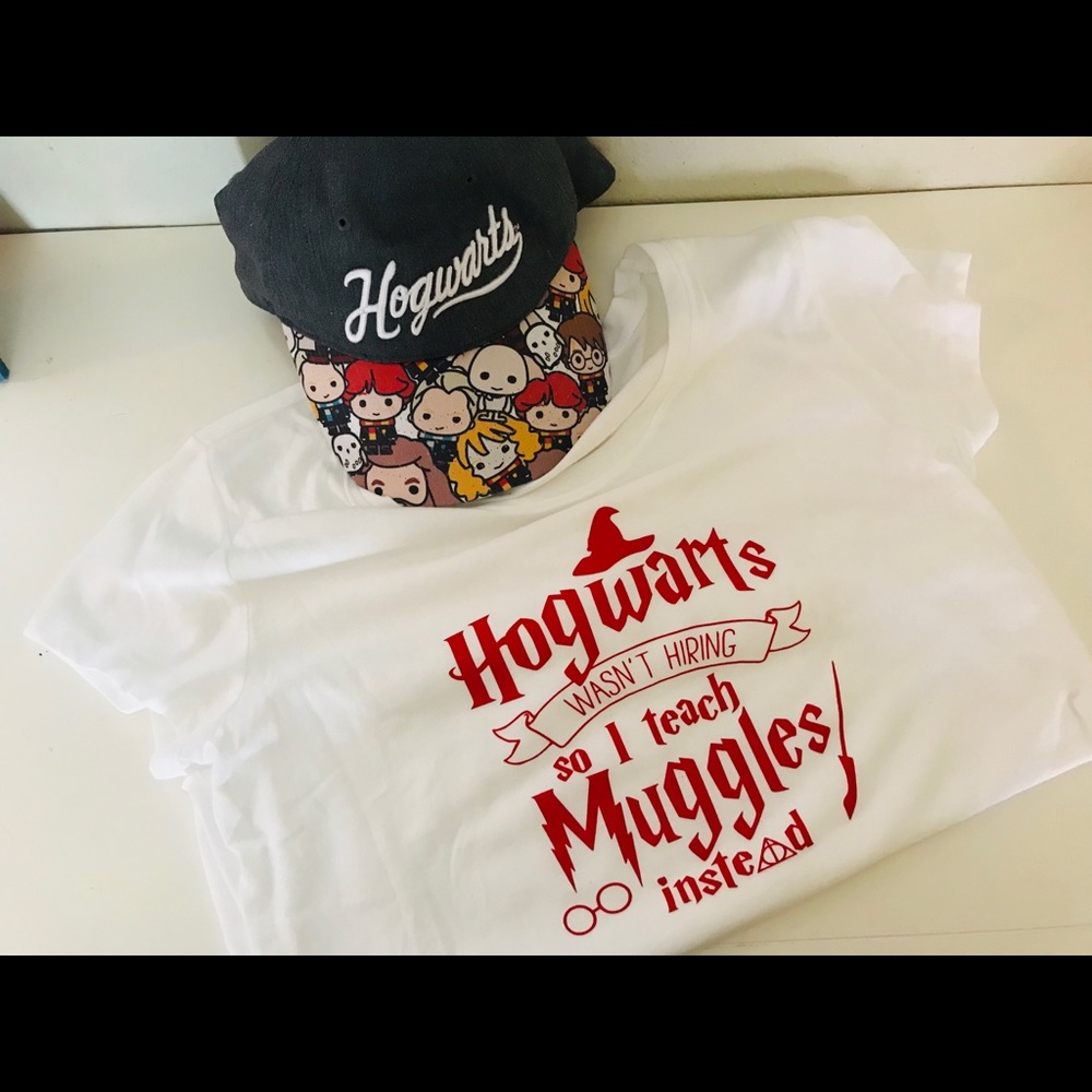 Harry Potter shirt! Teacher gifts